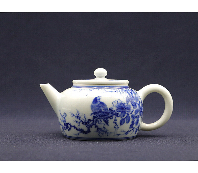 16. 청화 화조문