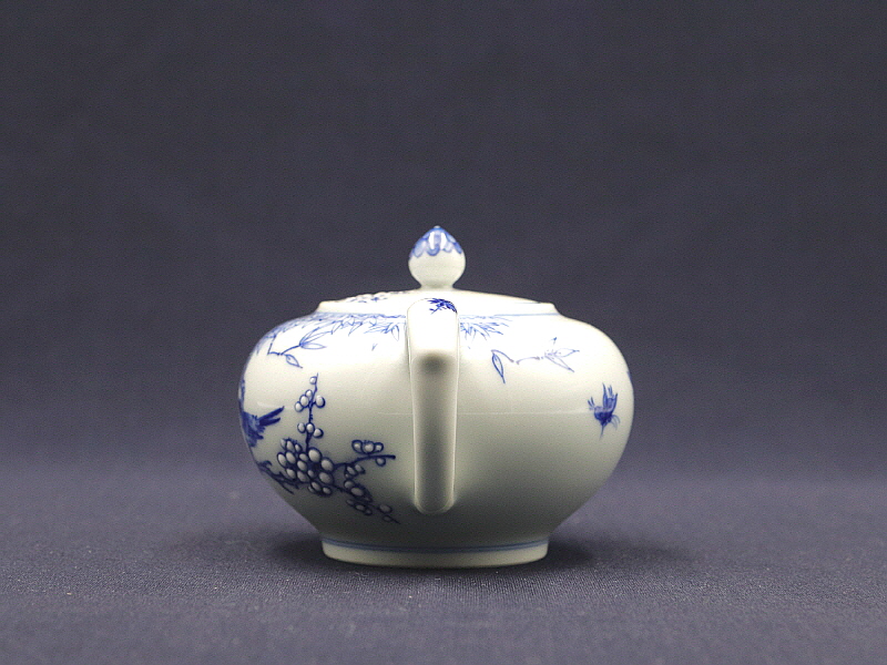 20. 청화 매죽조문