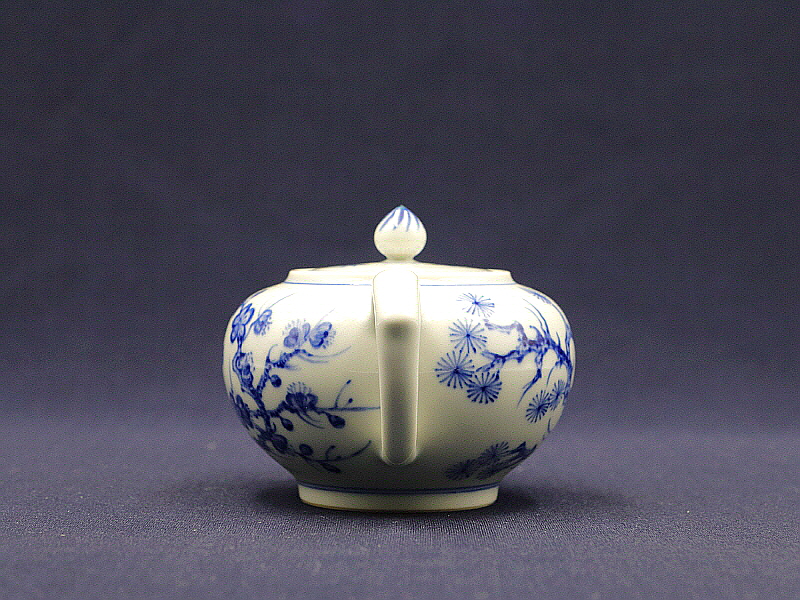 22. 청화 한삼우도문