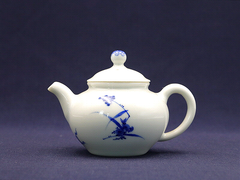 25. 청화 로안도문