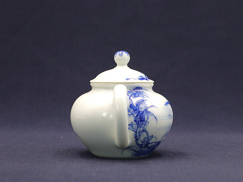 25. 청화 로안도문