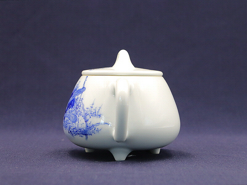 32. 청화 로안도문