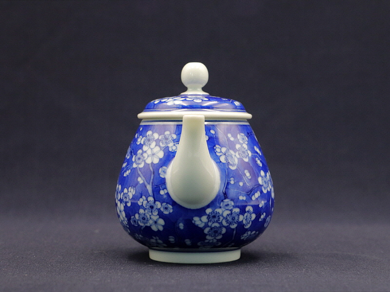 38. 청화 수류화개문