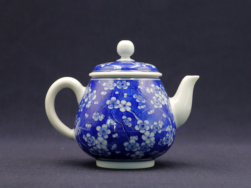 38. 청화 수류화개문