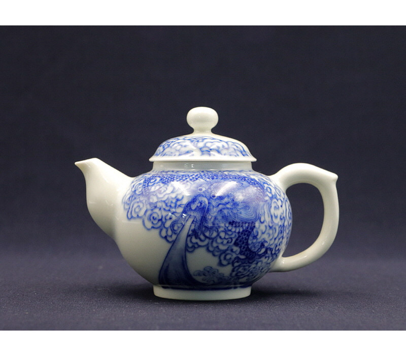 39. 청화 운룡문