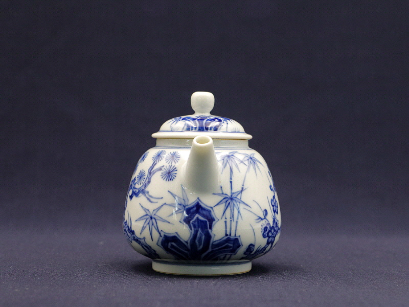 44. 청화 한삼우도문