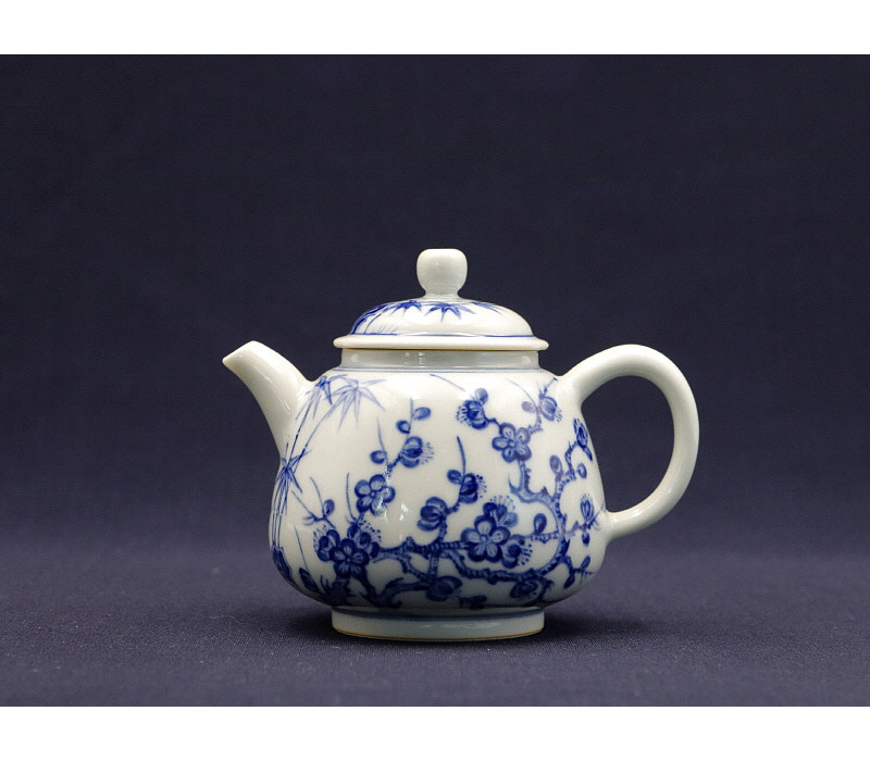 44. 청화 한삼우도문