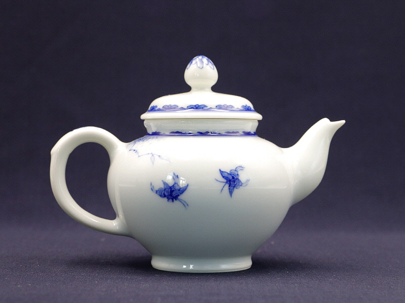 64. 청화 매죽조문