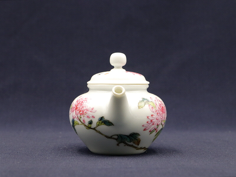 19. 법랑채 석국도문