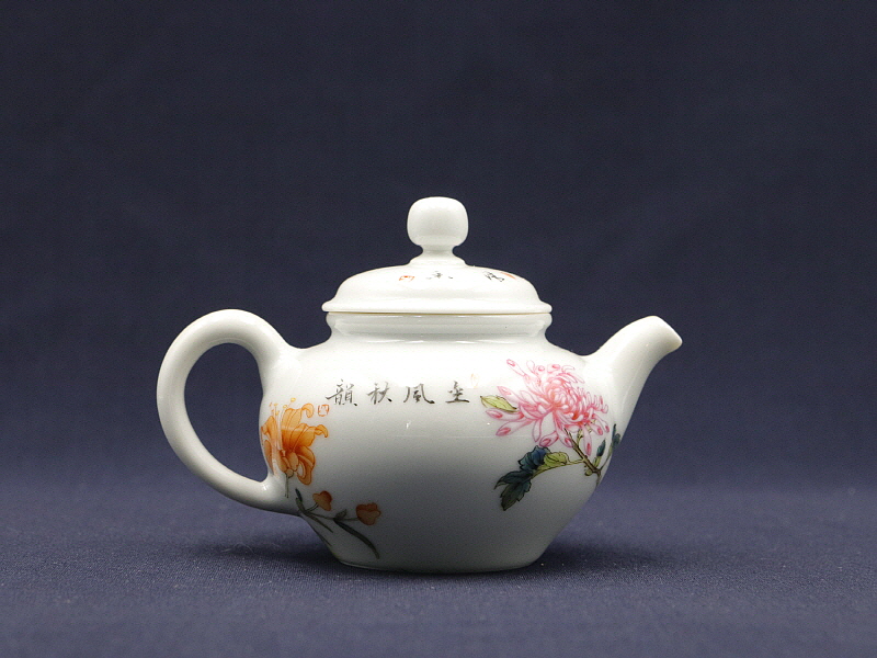 19. 법랑채 석국도문