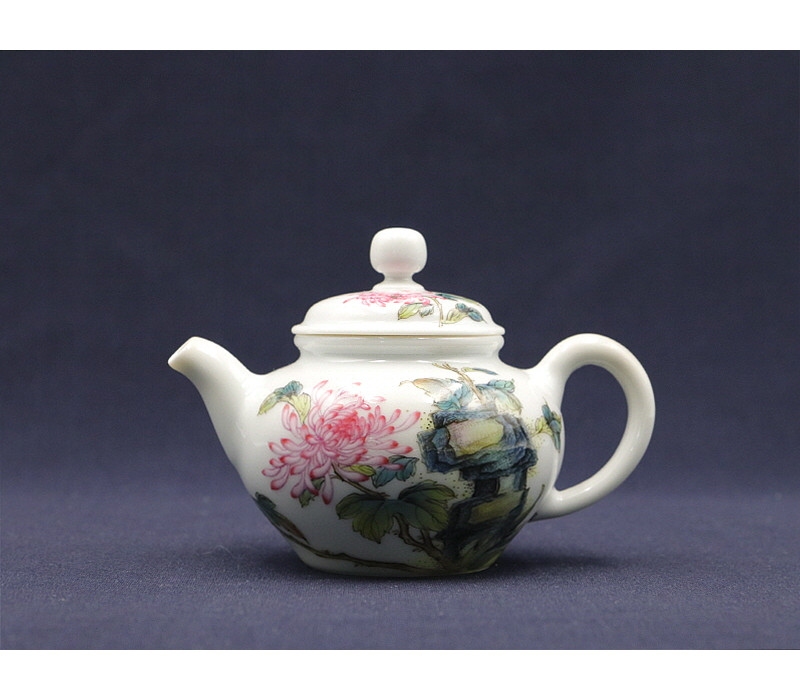 19. 법랑채 석국도문