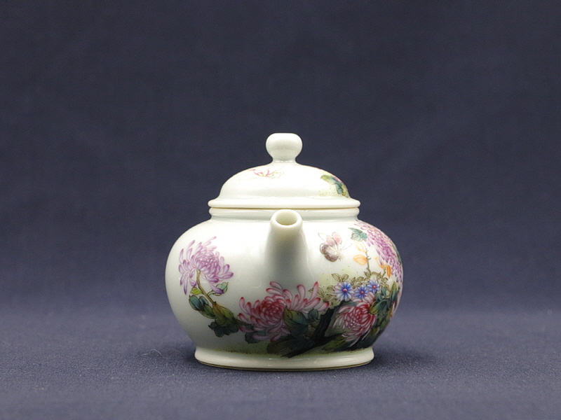 20. 법랑채 국문