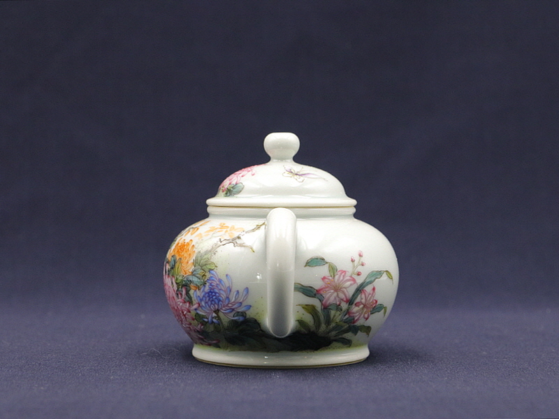 20. 법랑채 국문