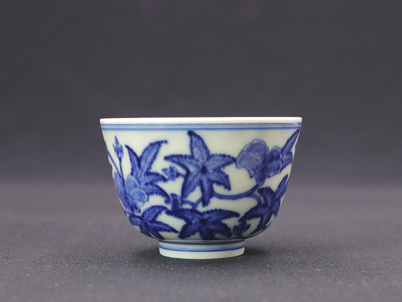 15. 청화 규화문