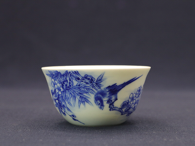 35. 청화 매죽조문