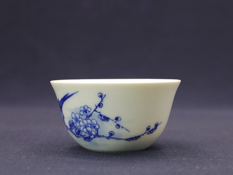 35. 청화 매죽조문