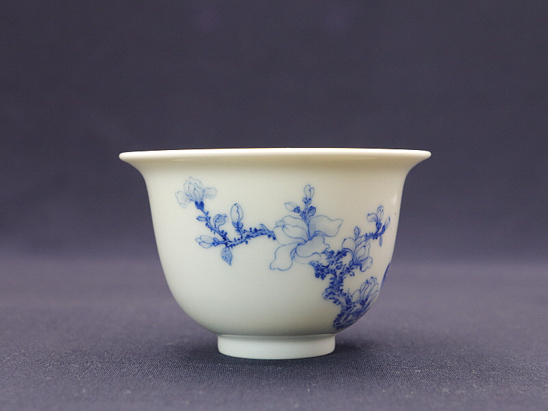 45. 청화 황리 옥란조문