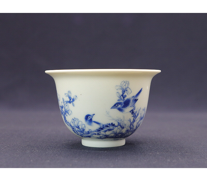 45. 청화 황리 옥란조문