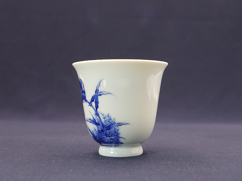 47. 청화 단취문주인배