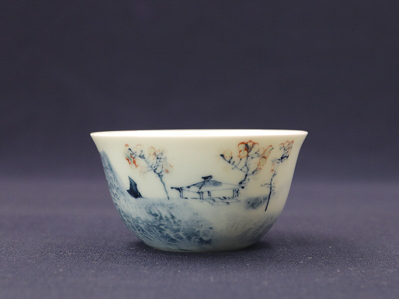 64. 청화유리홍 미가산수문