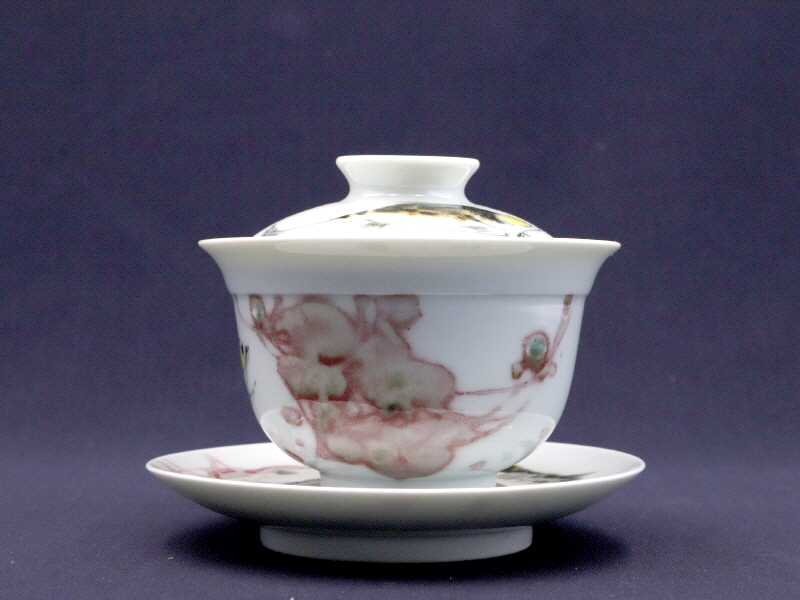 4. 청화유리홍 궐어연문