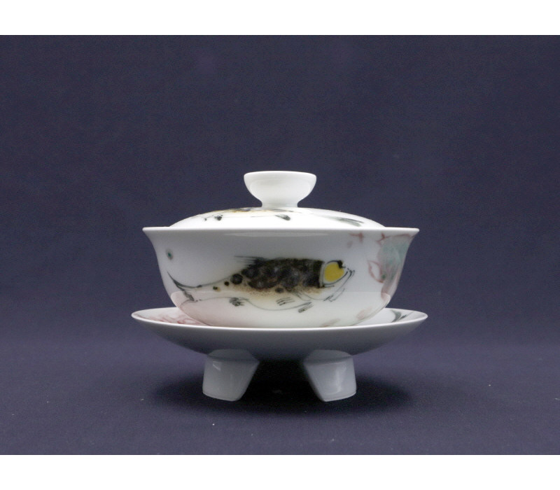 36. 청화유리홍 궐어연문