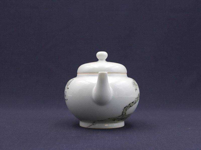 1. 청화유리홍 락은문