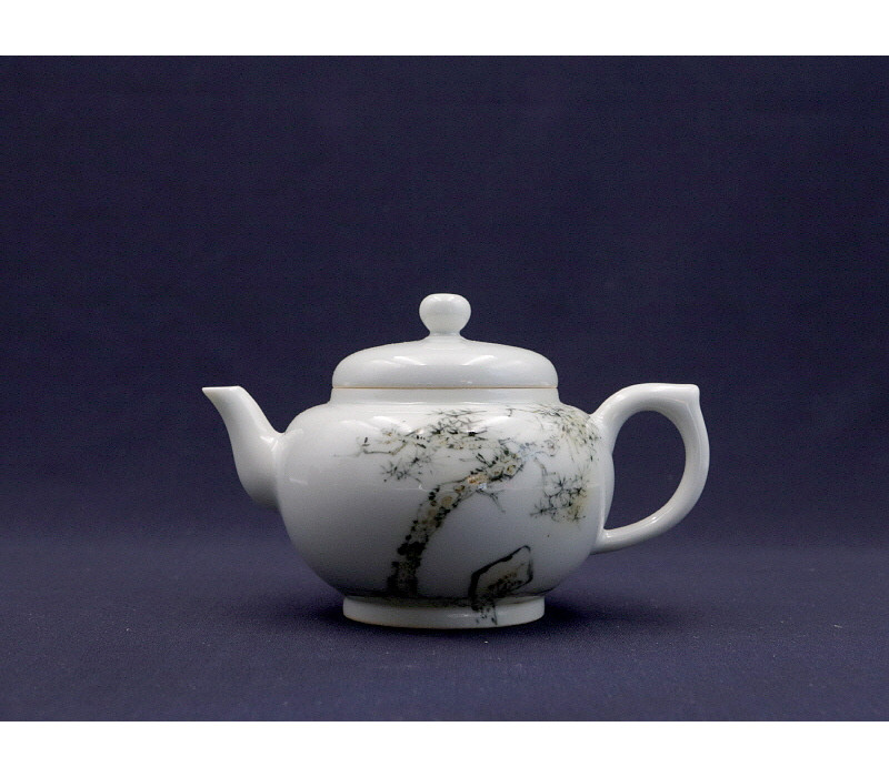 5. 청화유리홍 락은문