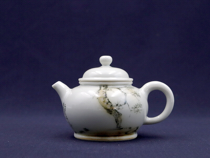 12. 청화유리홍 락은문