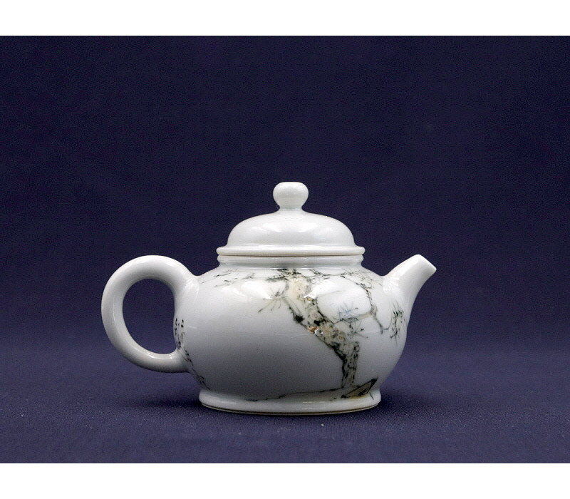 13.청화유리홍 락은문