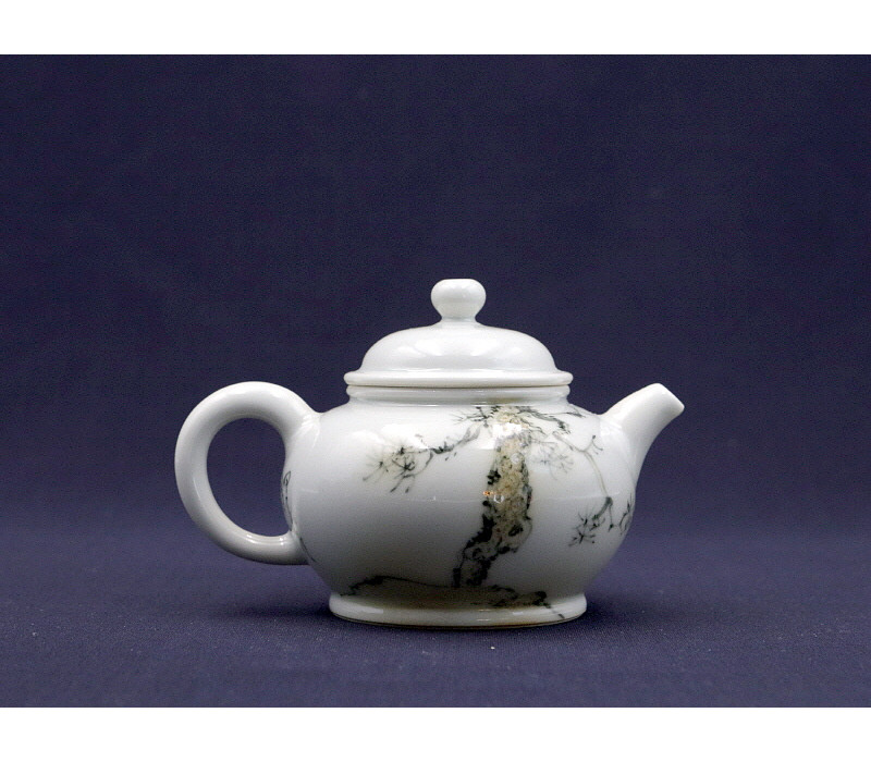 17. 청화유리홍 락은문