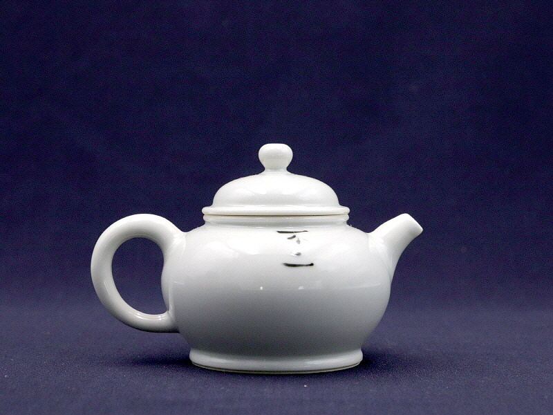 30. 청화유리홍 락은문