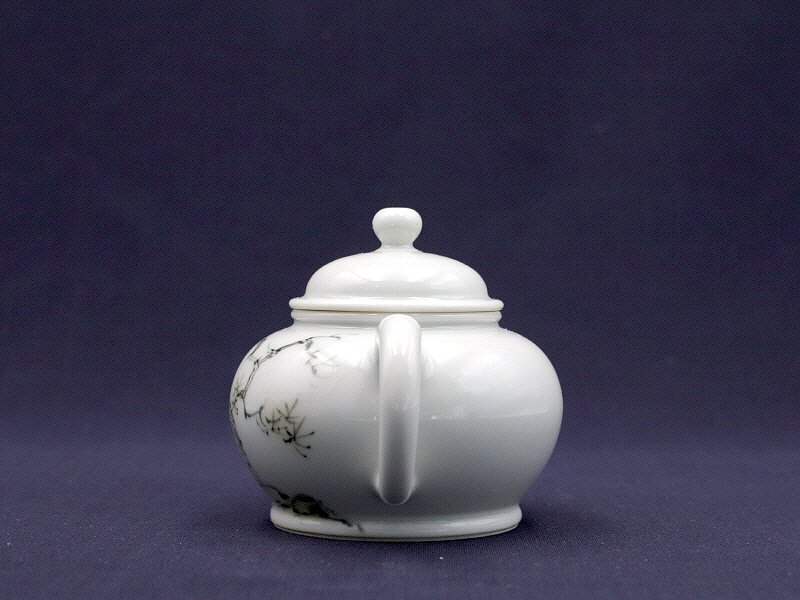 30. 청화유리홍 락은문