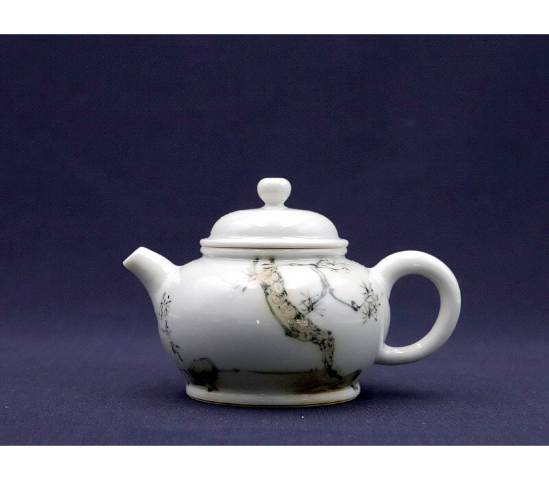 31. 청화유리홍 락은문