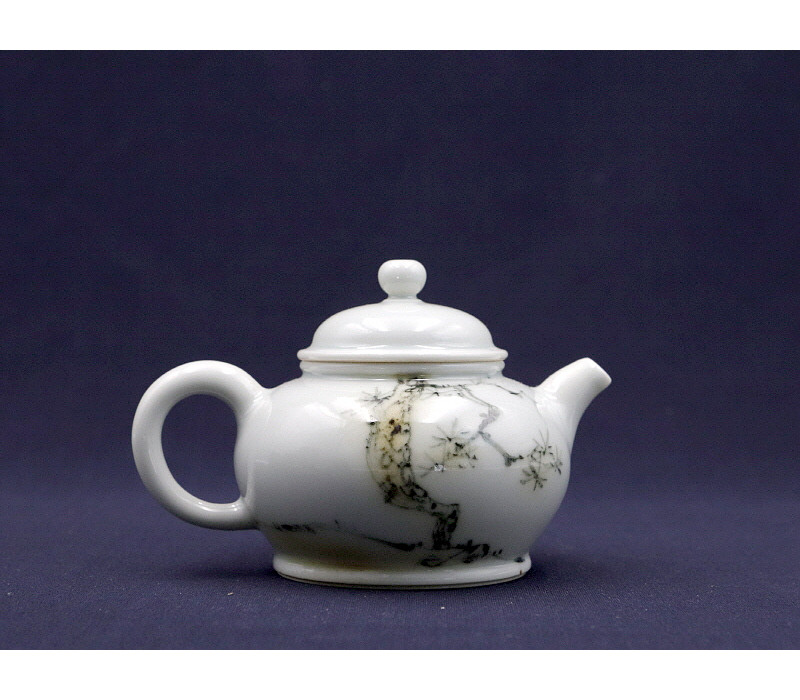 35. 청화유리홍 락은문