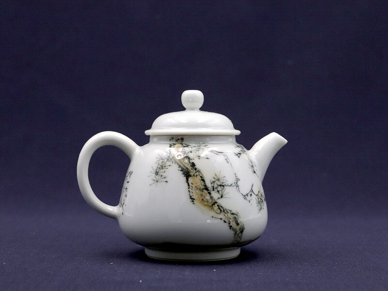 37. 청화유리홍 락은문