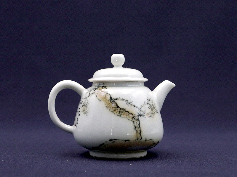 41. 청화유리홍 락은문