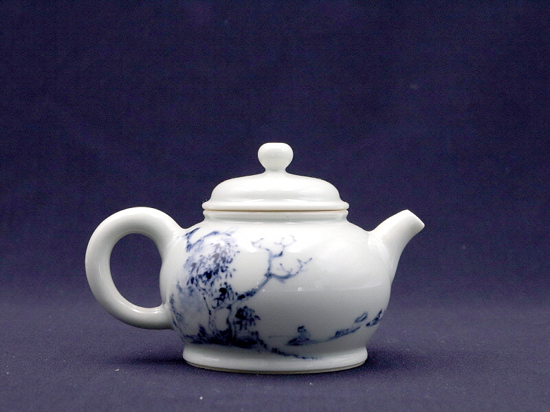 70. 청화유리홍 독락당문