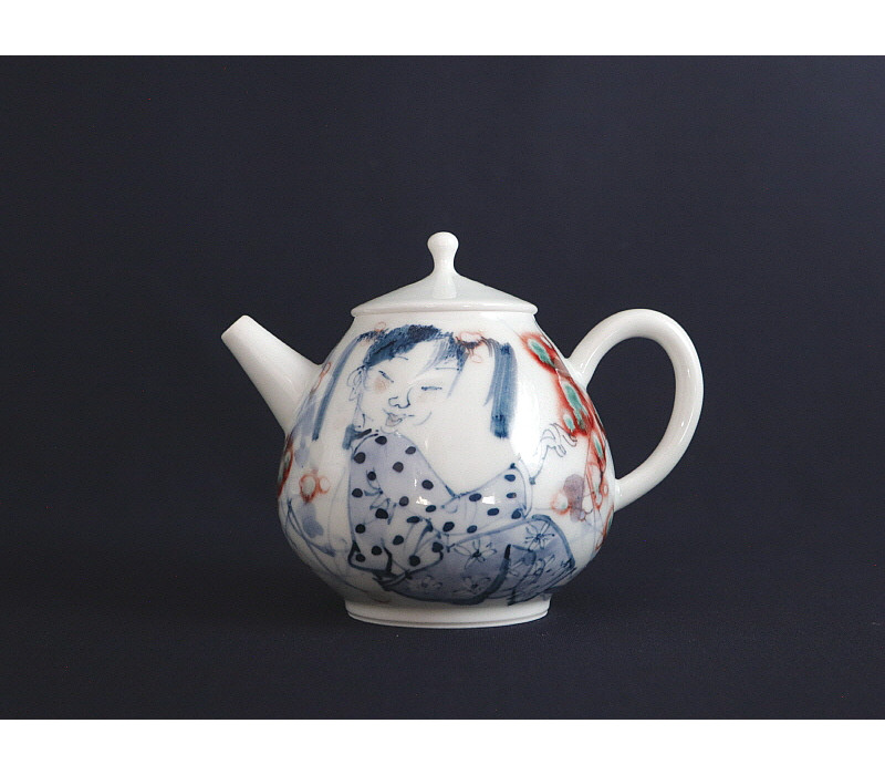 95. 청화유리홍 동자문