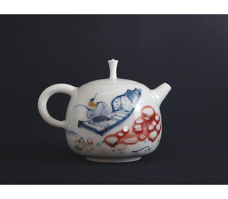 105. 청화유리홍 주인물문