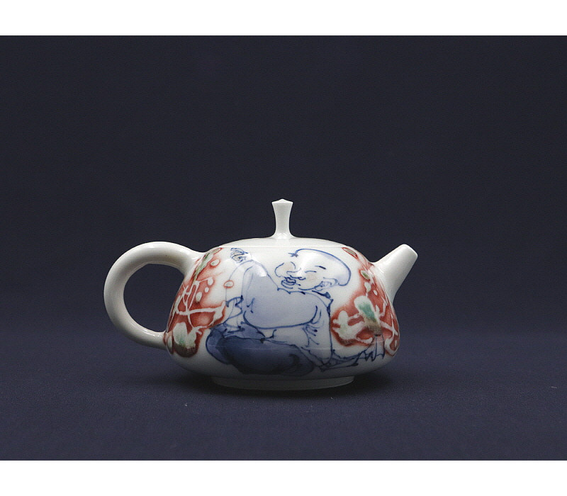 116. 청화유리홍 동자화문