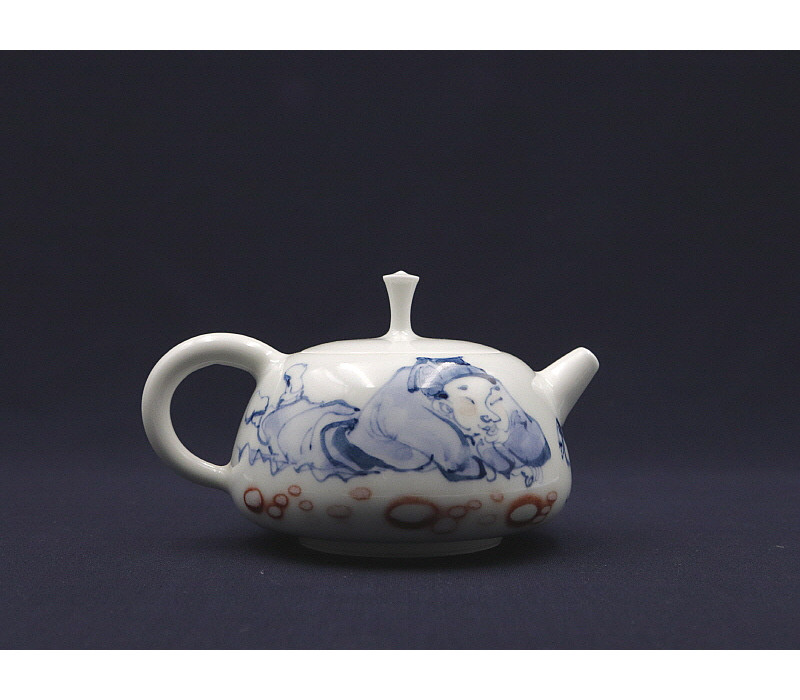 119. 청화유리홍 인조담문