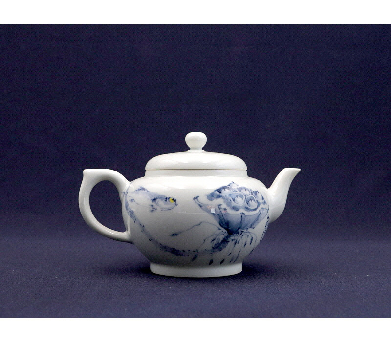 145. 청화 어연문