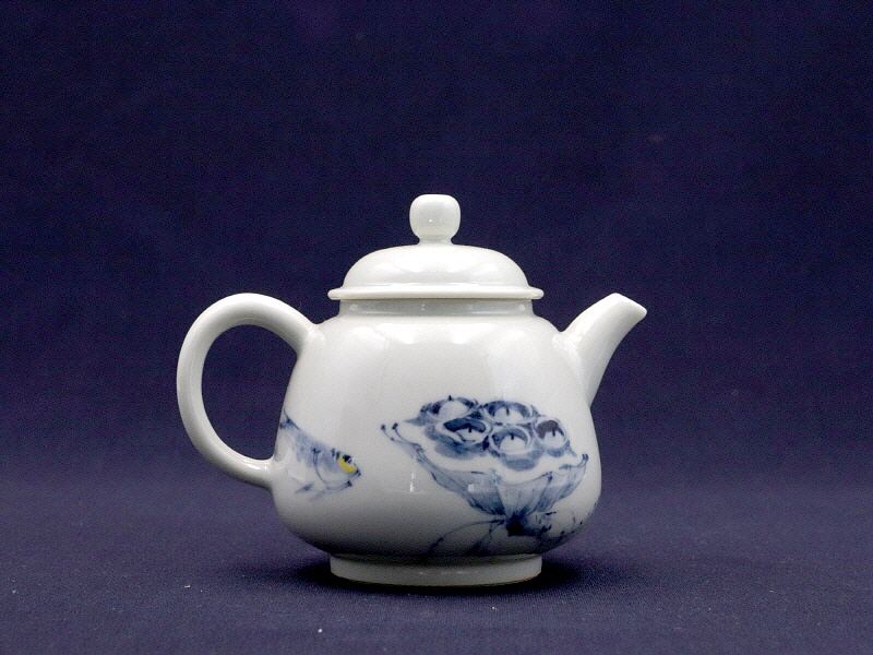 152. 청화 어연문