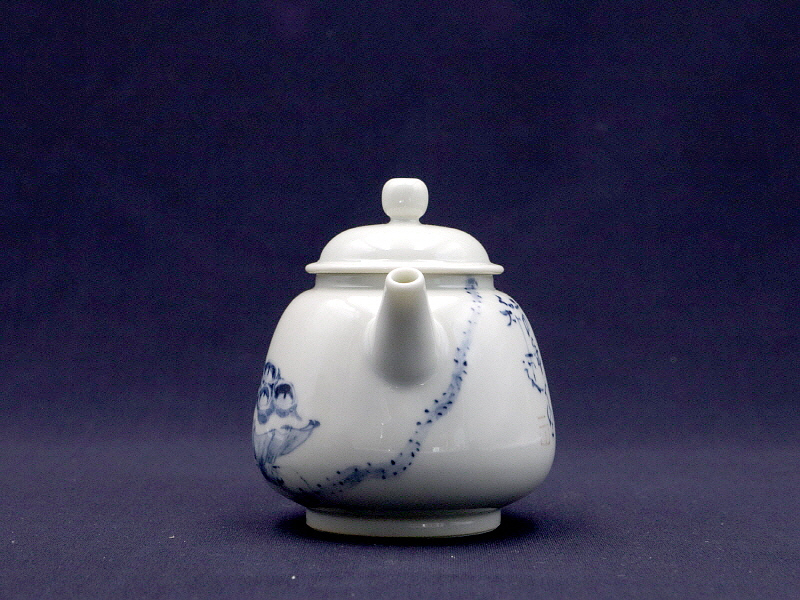 152. 청화 어연문