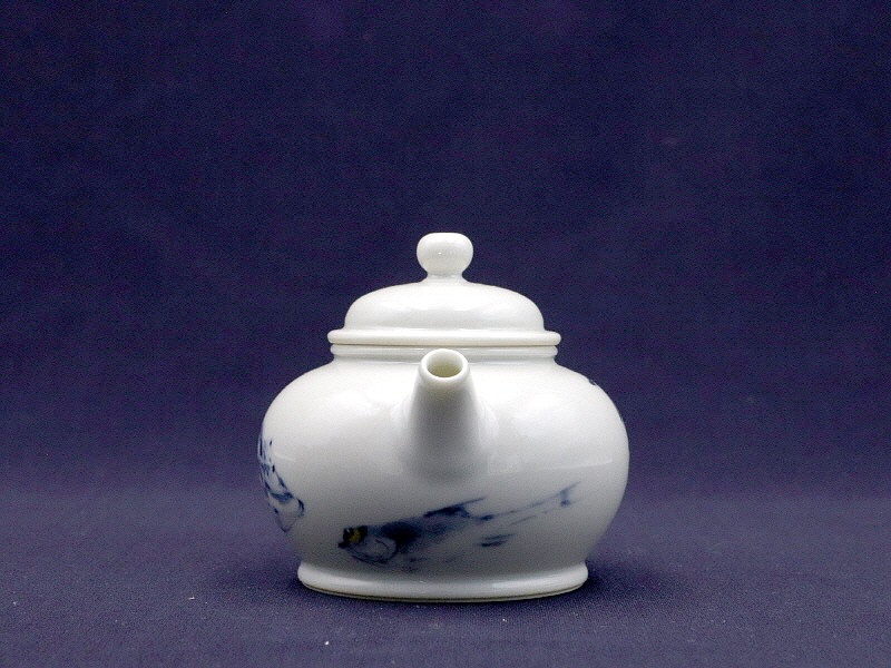 154. 청화 어연문