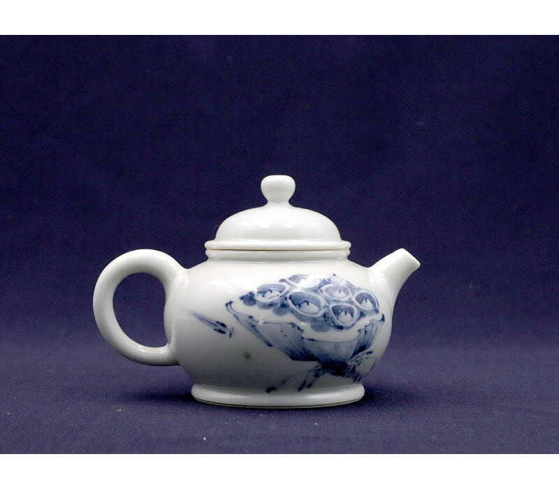 155. 청화 어연문