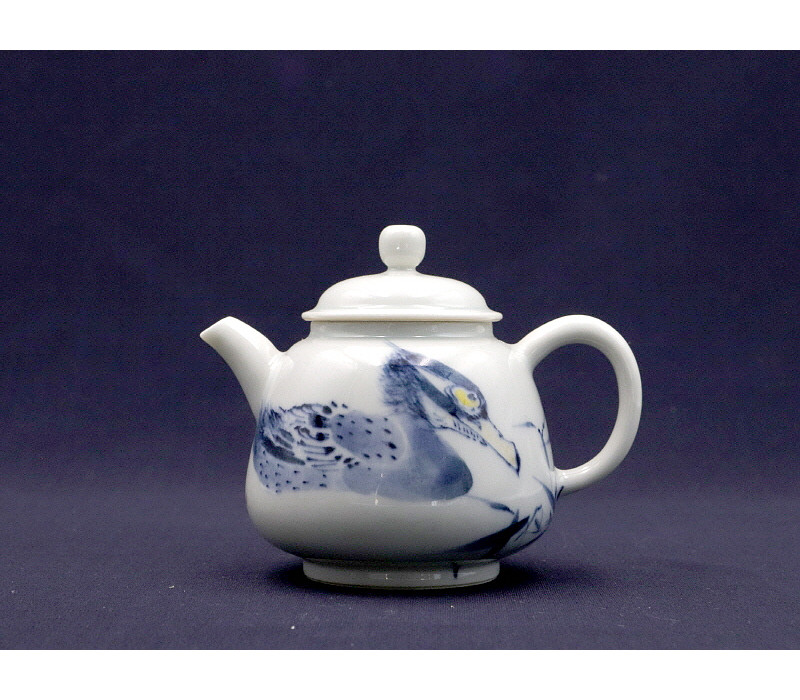 158. 청화유리홍 안압죽문