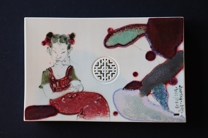 40. 청화유리홍 사녀도문