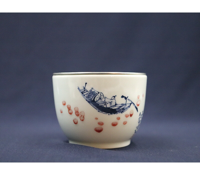 37. 청화유리홍 불계지주문